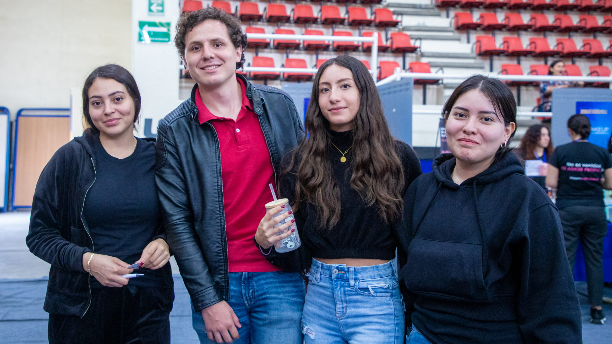 Feria de convenios UVAQ_-1