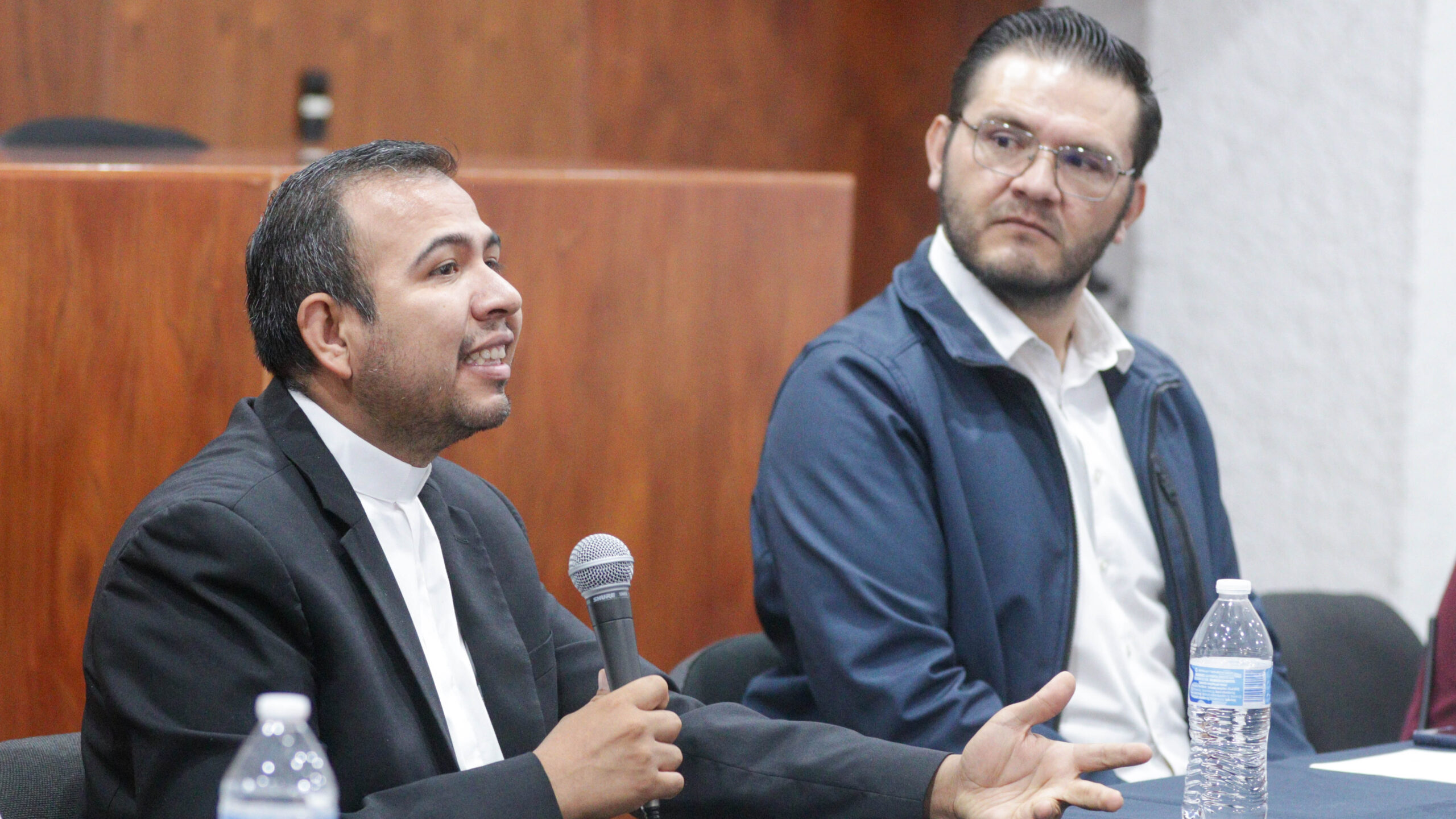 201124 Panel Ayuda Humanitaria-08