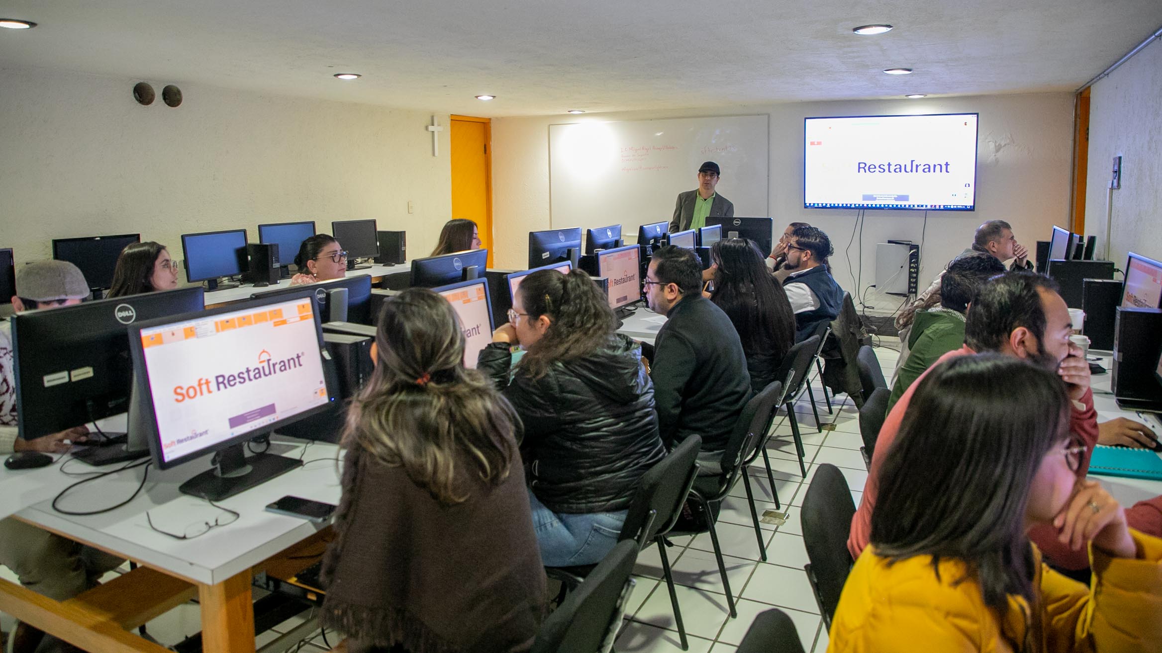 160125 Capacitación Soft Restaurant_-7