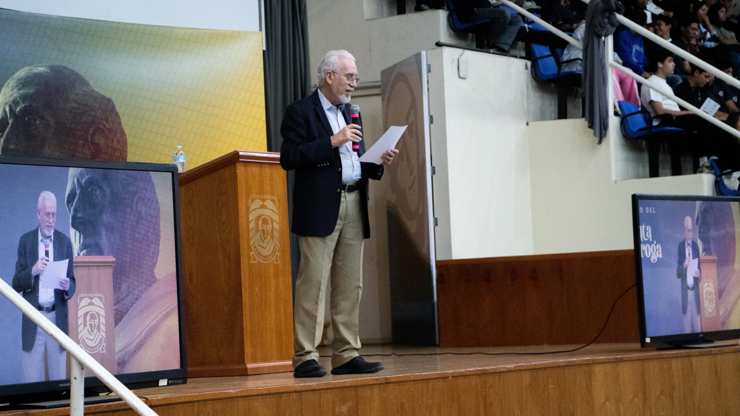 250312 Conferencia Día Q-8