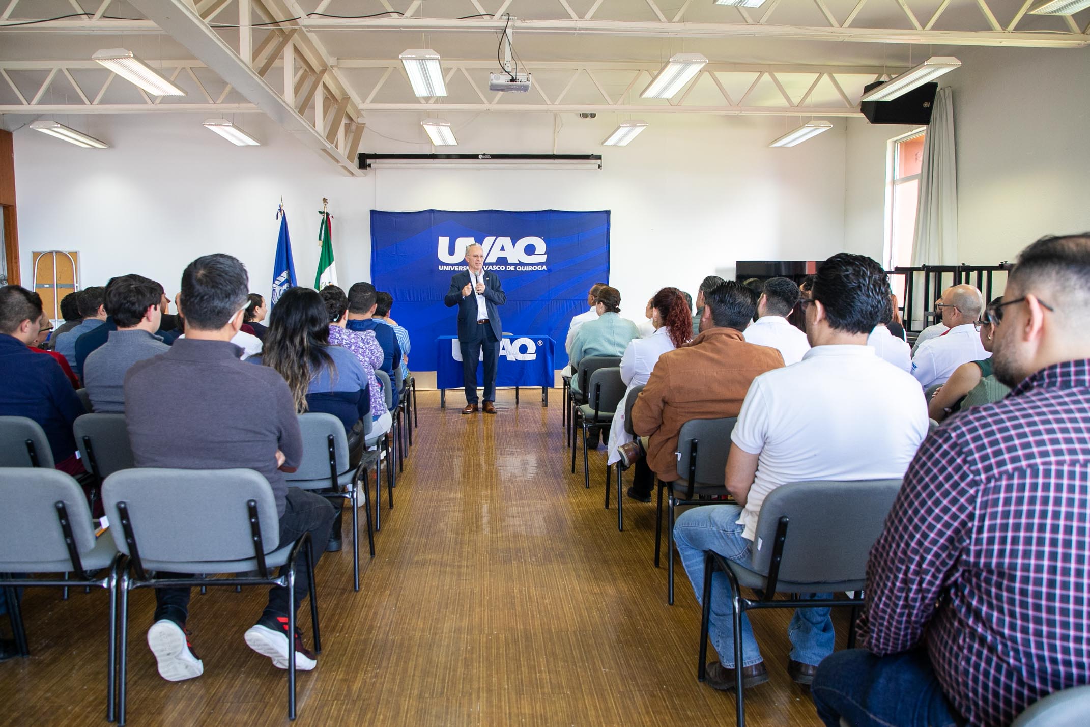 250703 Charla José Medina_-6
