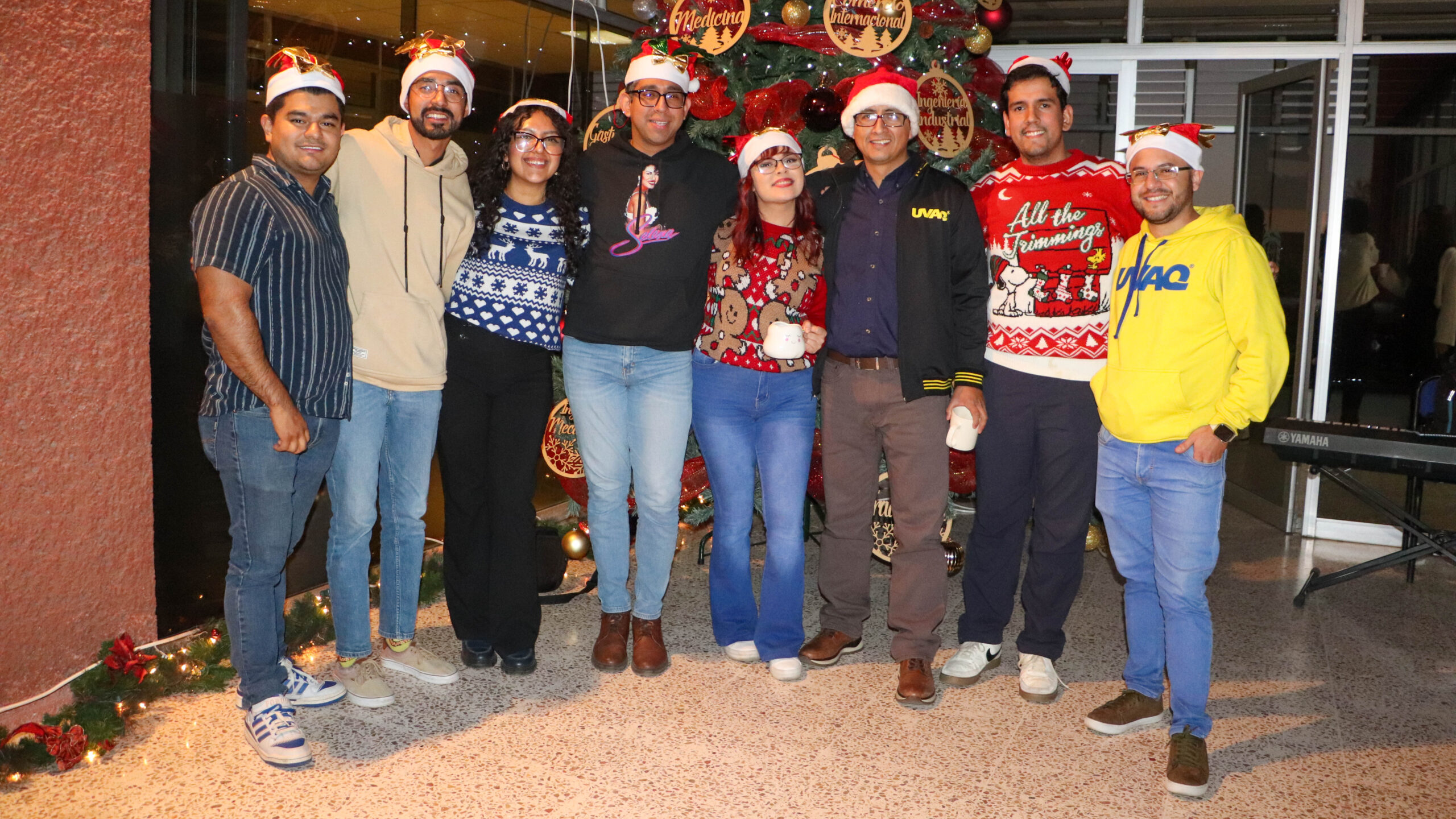 261124 Encendido de Arbol UVAQ-14