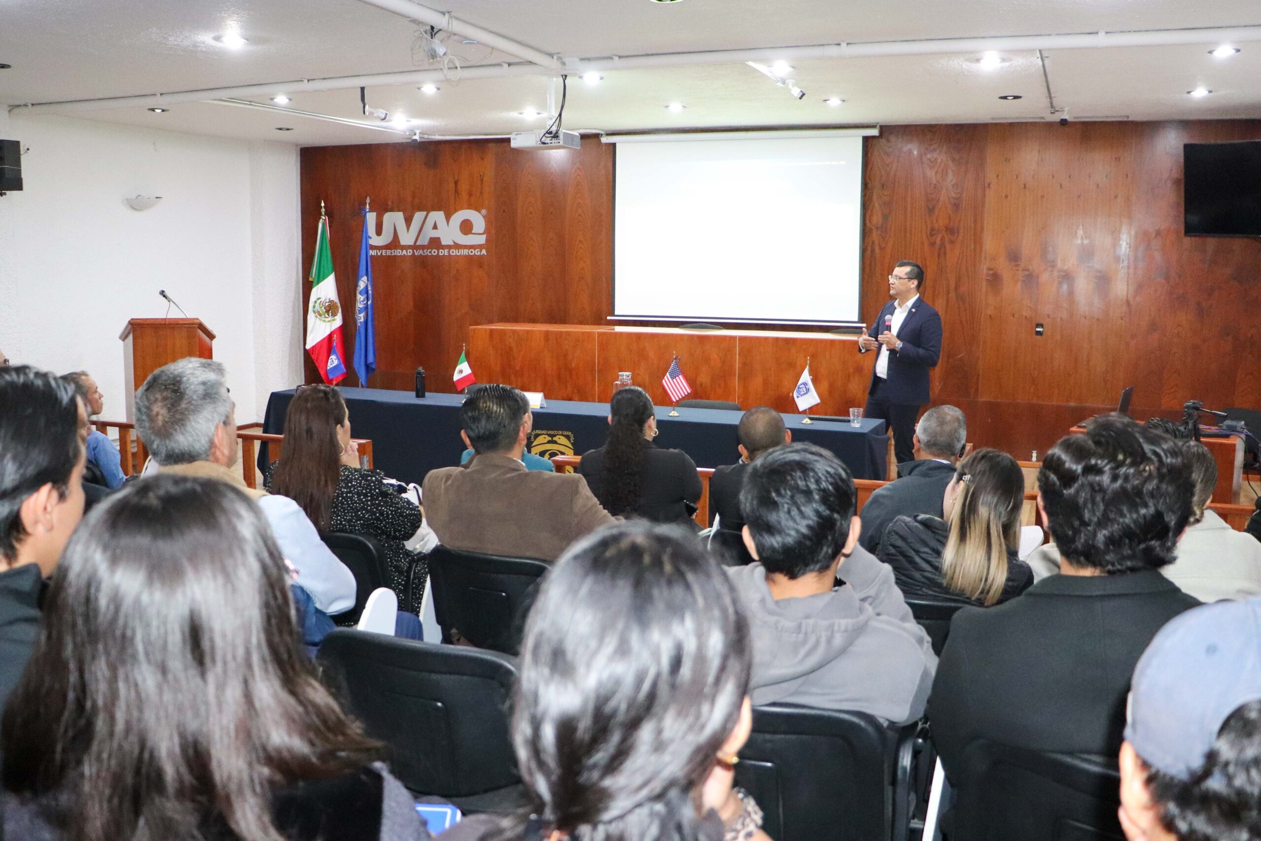 250829 Inteligencia Artificial y Economía_-9