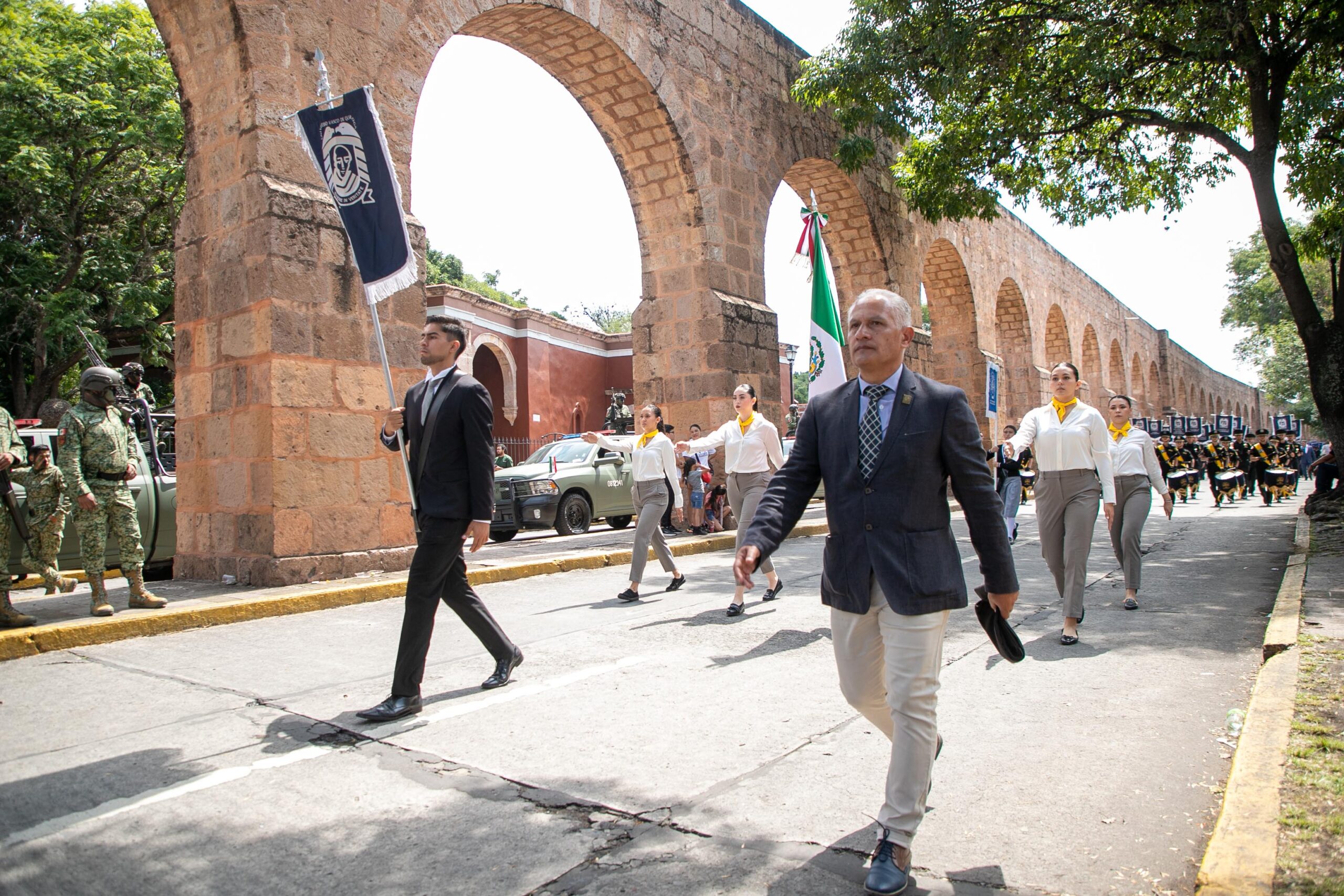 250916 Desfile Patrio-3
