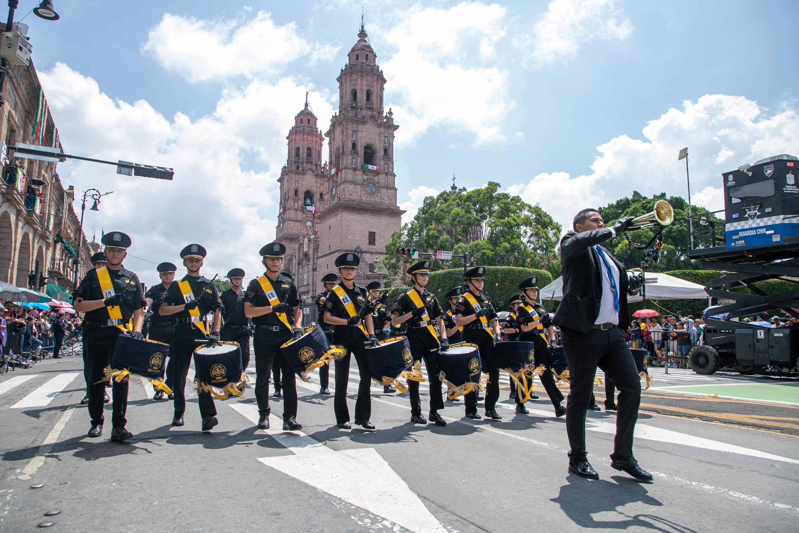250916 Desfile Patrio-47