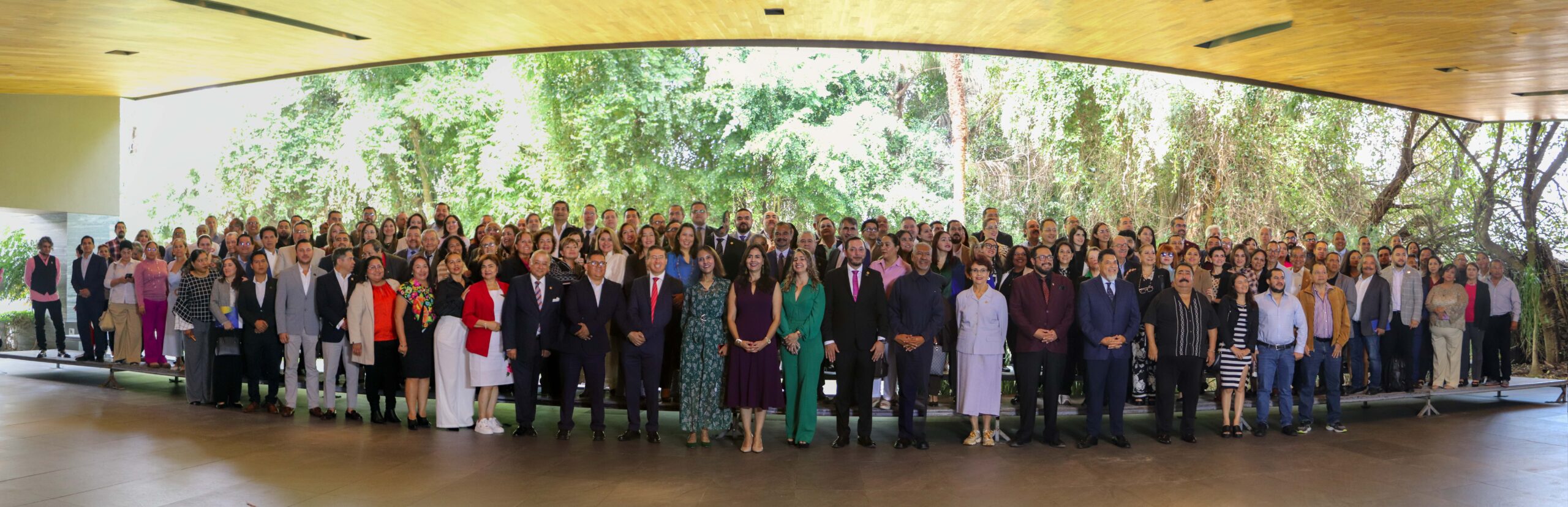 250918 Desayuno Colegios de Profesionistas-10
