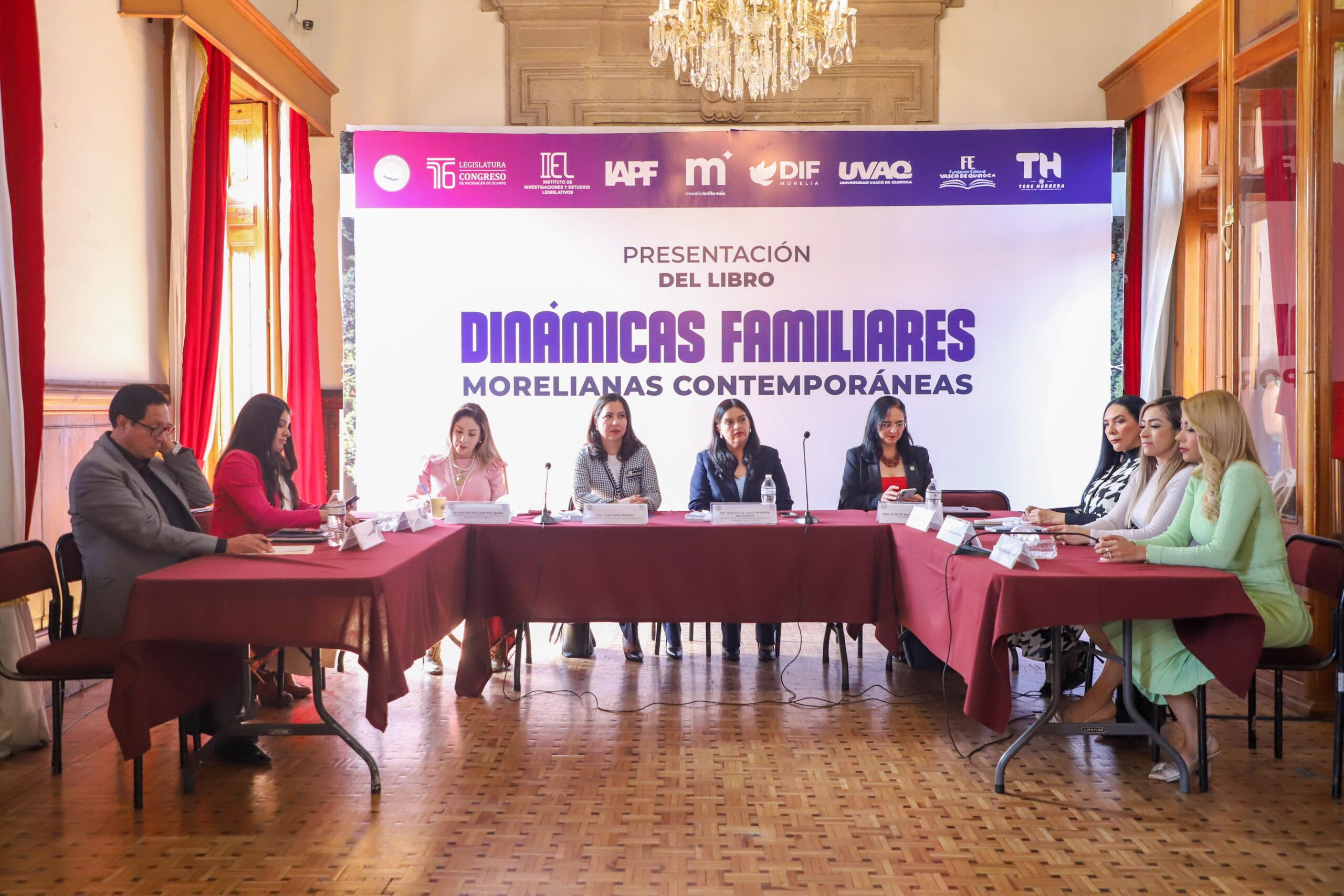 251118 Libro Dinámicas familiares_-12