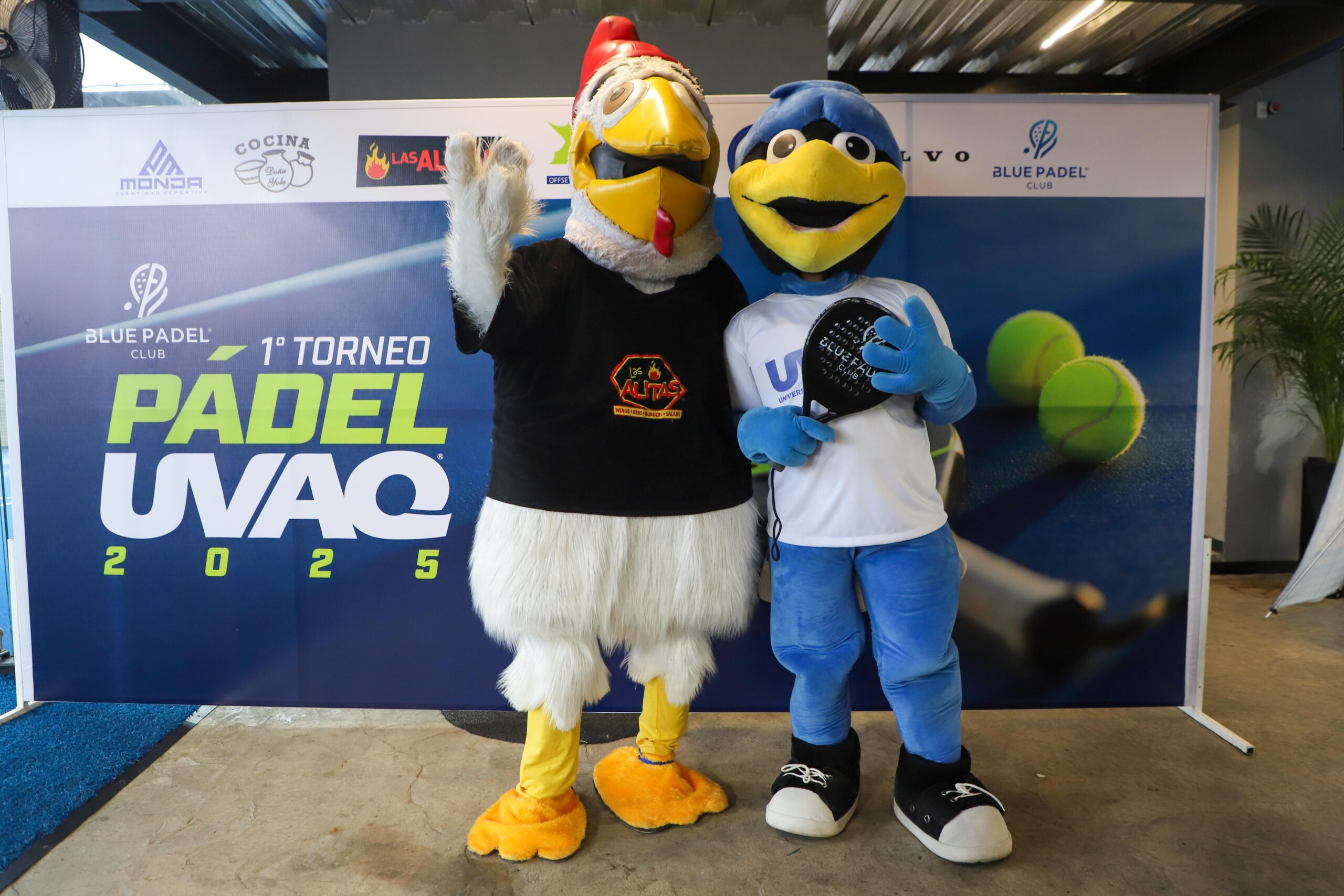 Héctor Butanda y Guillermo Chávez dominan el Torneo de Pádel UVAQ,que concluye con gran saldo