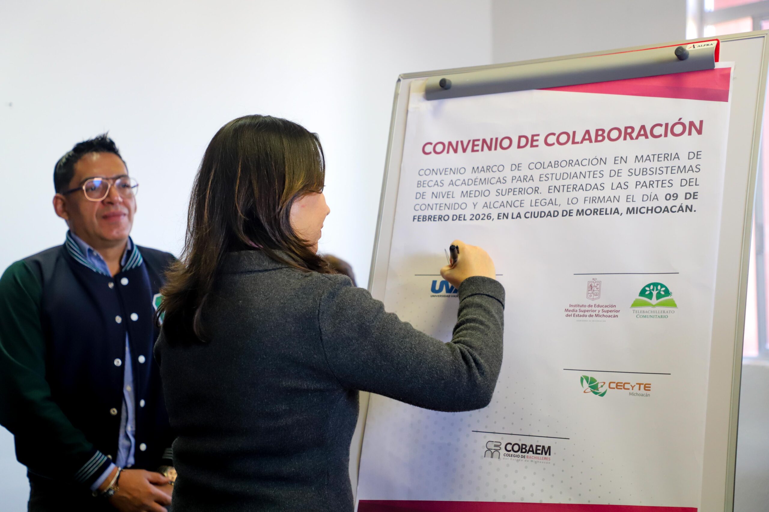 260209 Firma de Convenio UVAQ y Subsistemas_-16