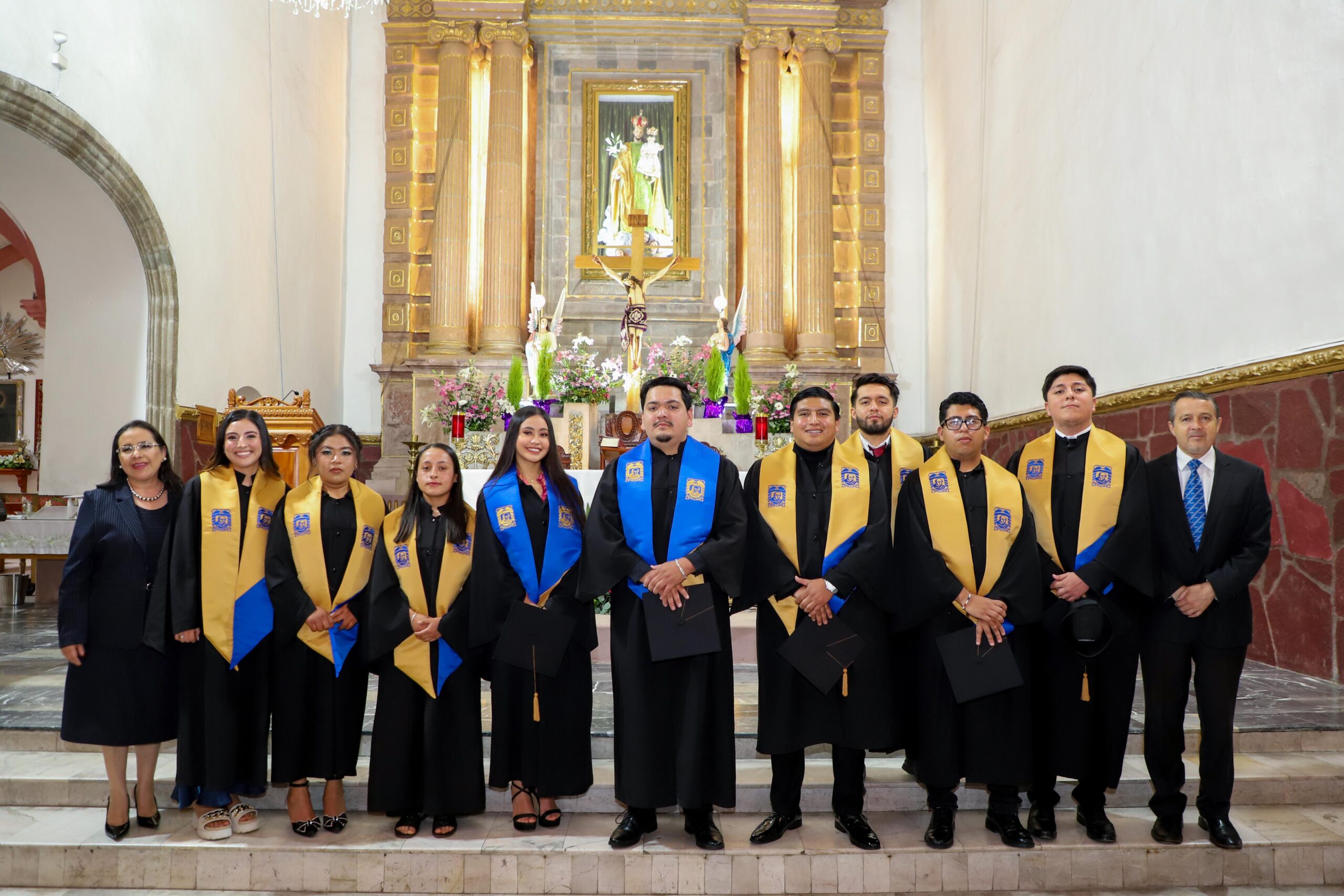 Con orgullo y compromiso social, egresan nuevas generaciones de la UVAQ Ciudad Hidalgo