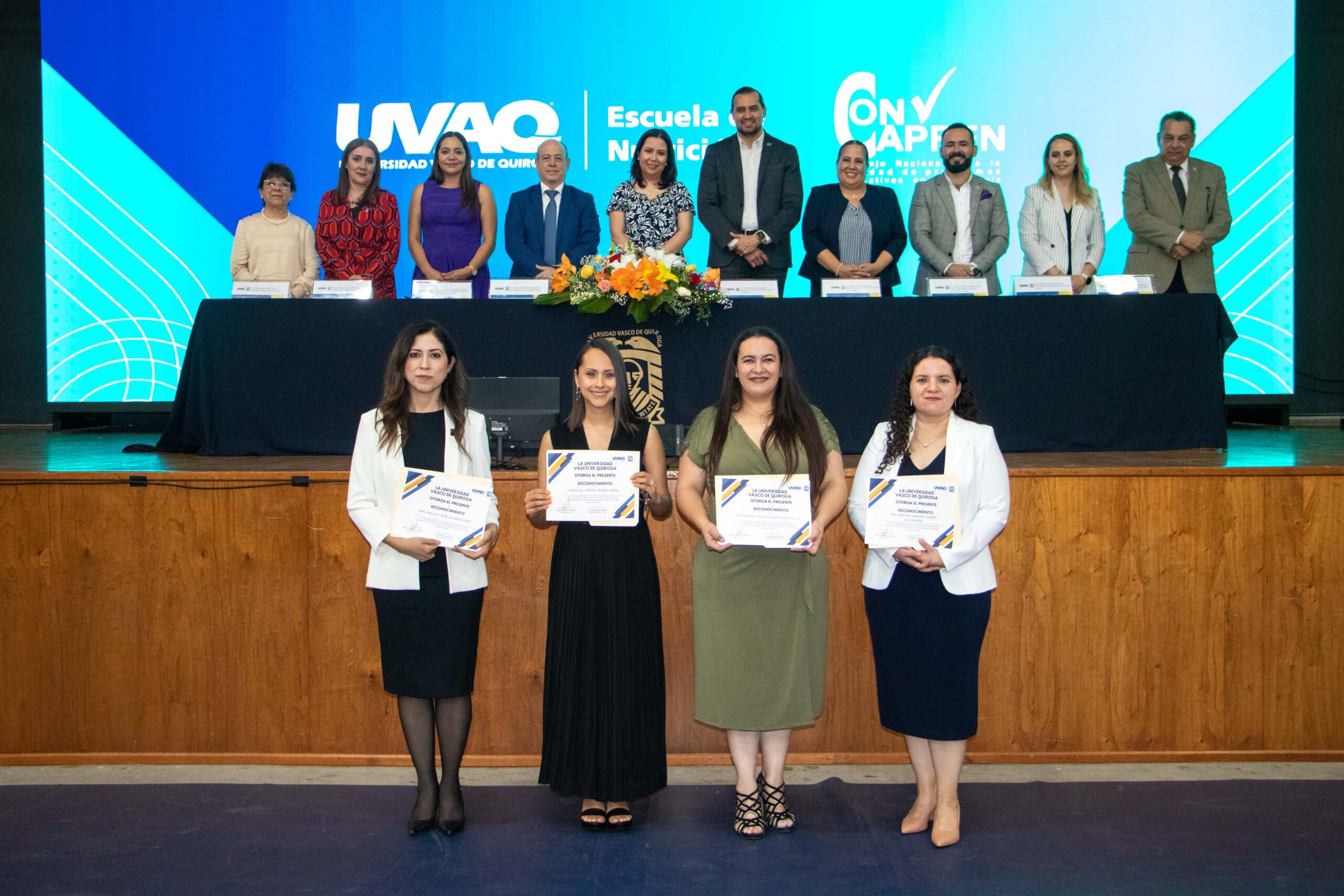 260428 Entrega de Reconocimiento CONCAPREN Nutrición UVAQ_-12