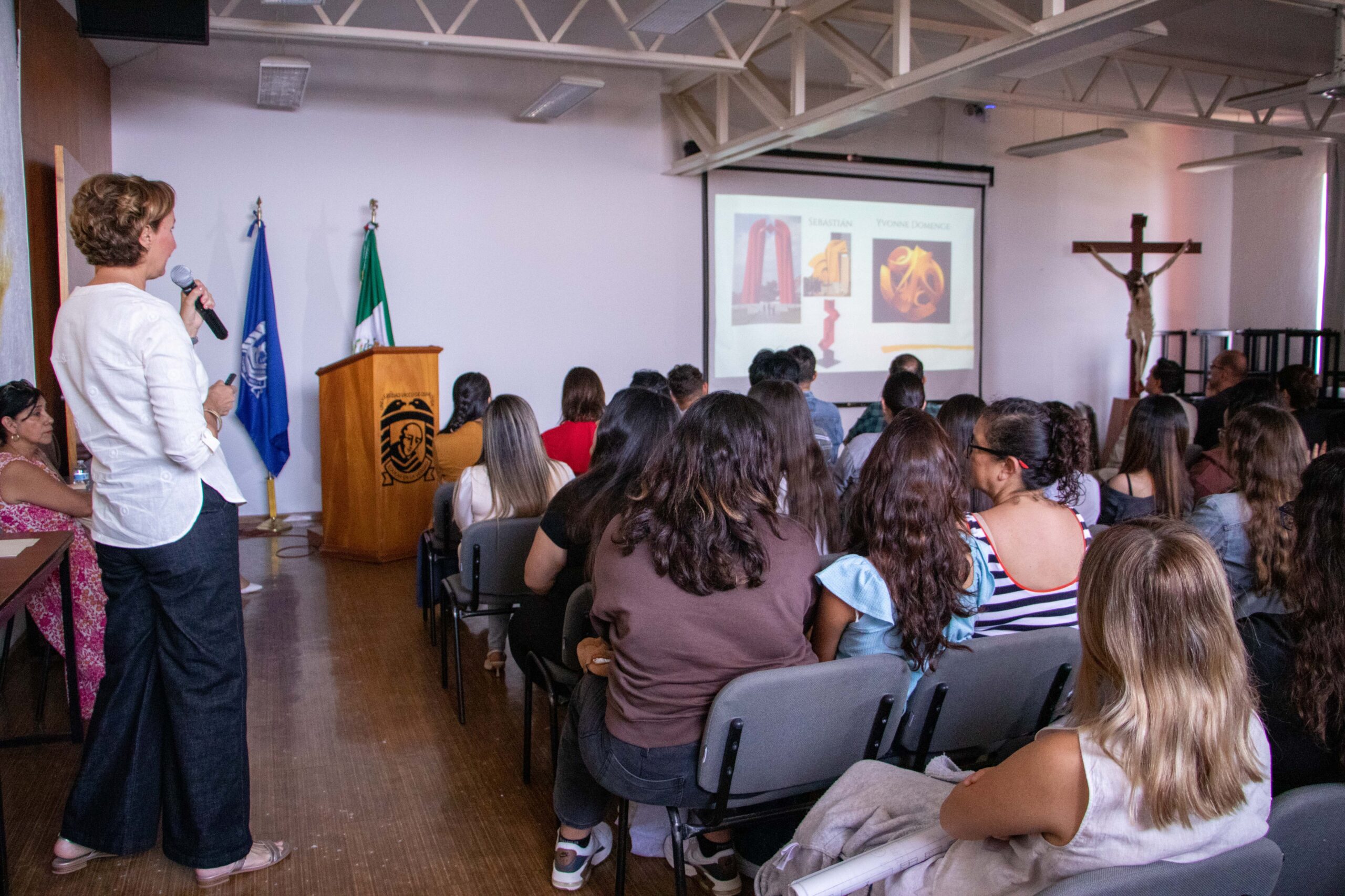 260427 Inaguración Expo Dualidades y Resiliencia-6