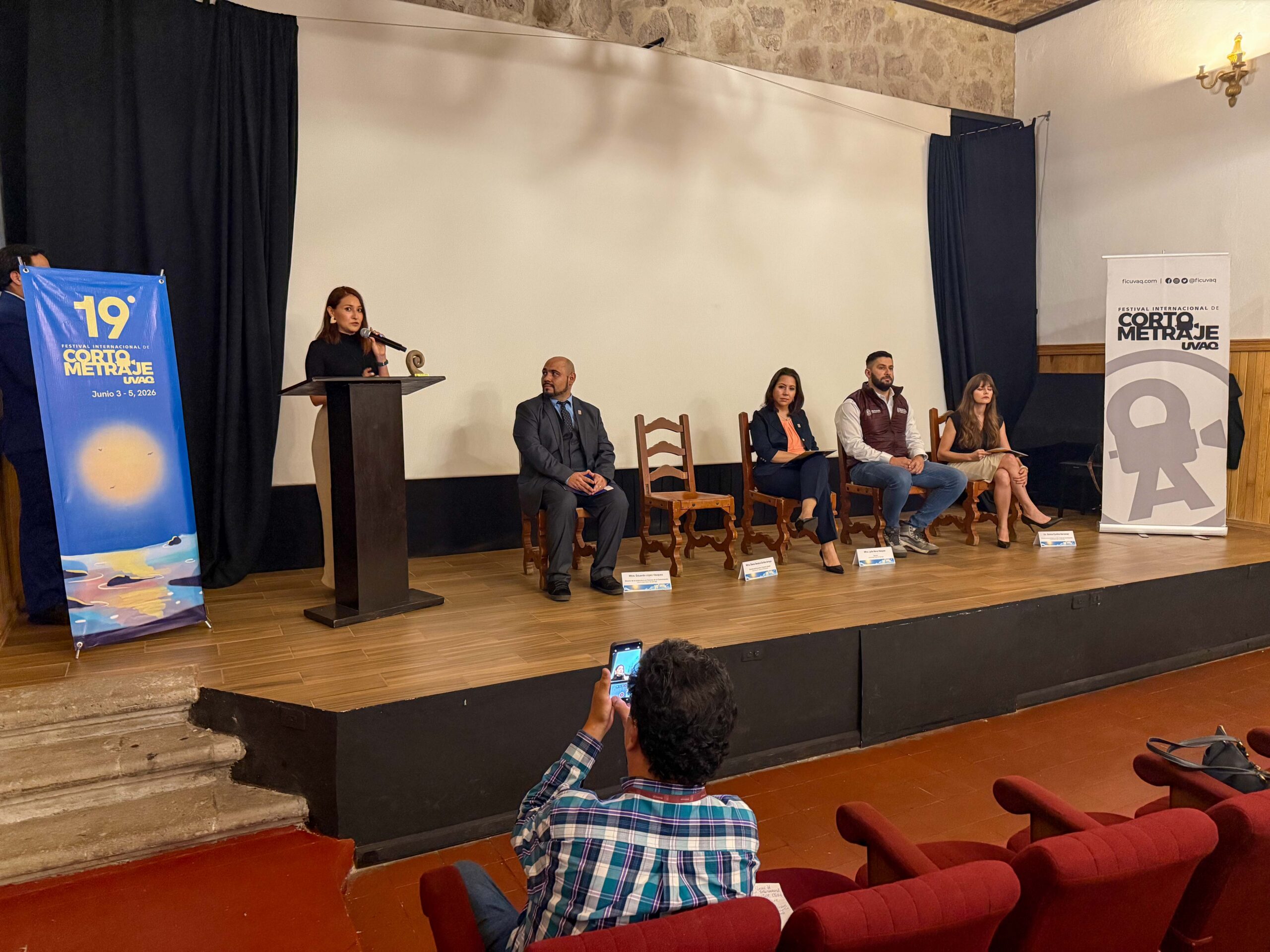 260512 Rueda de prensa FICUVAQ-1