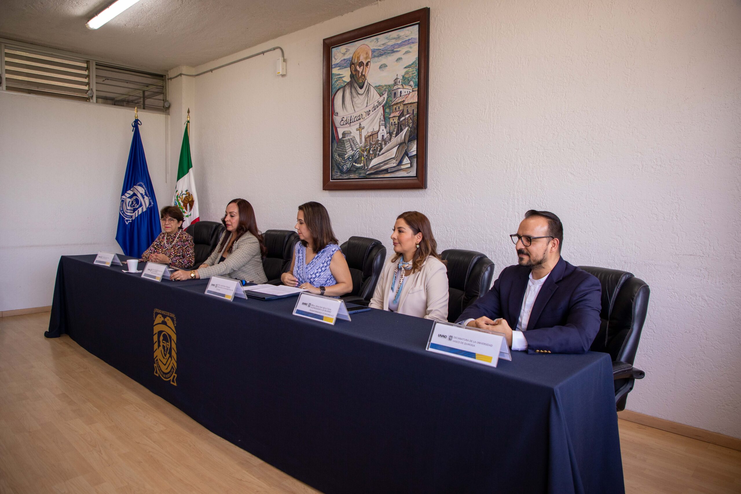 260601 Firma de Convenio Mujeres Economía-2