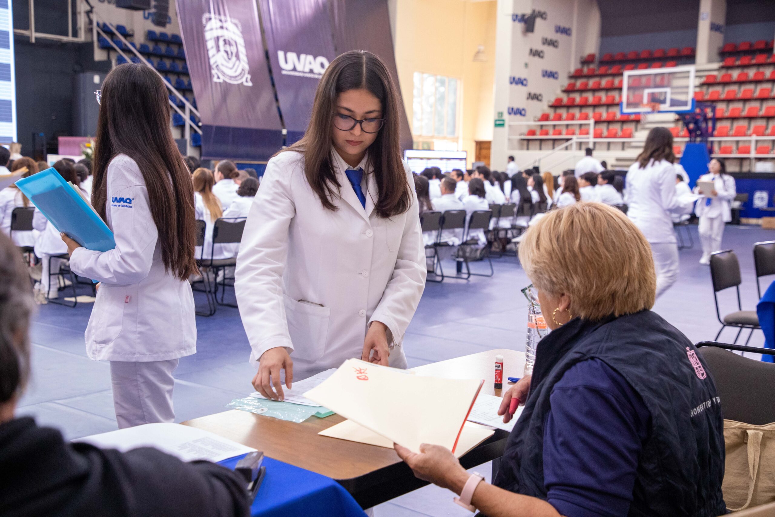260616 Medicina Plazas_-17
