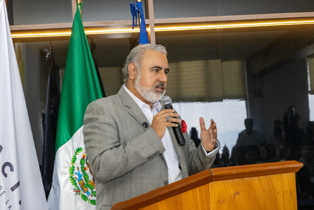 260914 Frma de Convenio CANACINTRA-10