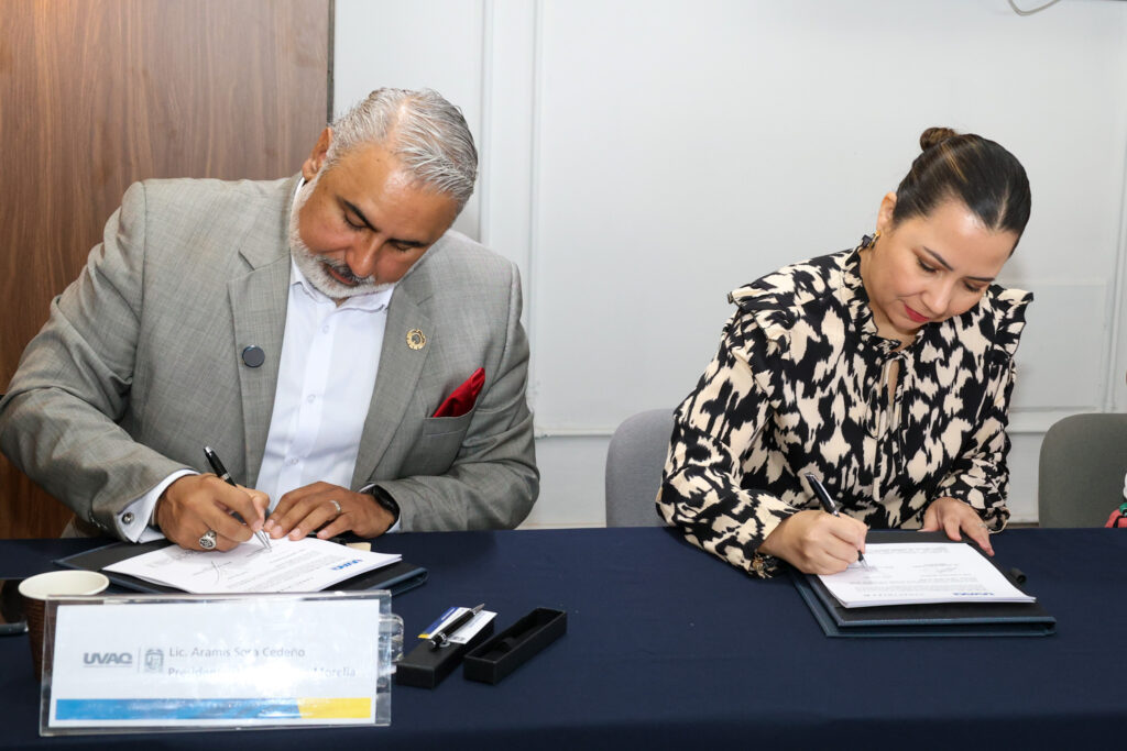 260914 Frma de Convenio CANACINTRA-13