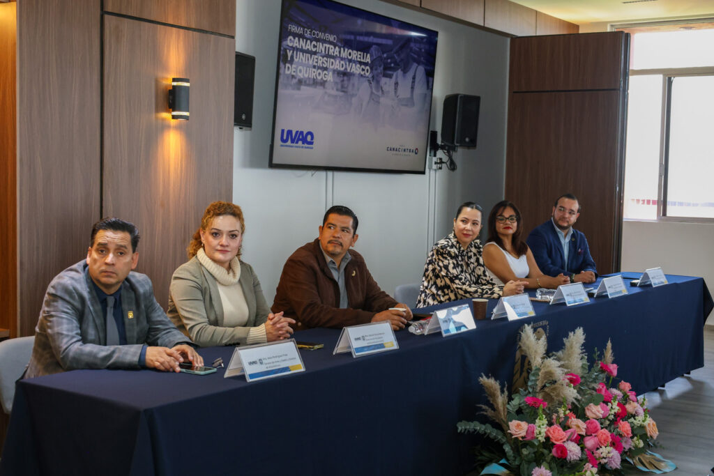 260914 Frma de Convenio CANACINTRA-9