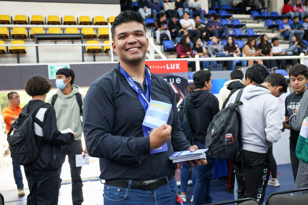 260924 Feria de Beneficios UVAQ-3